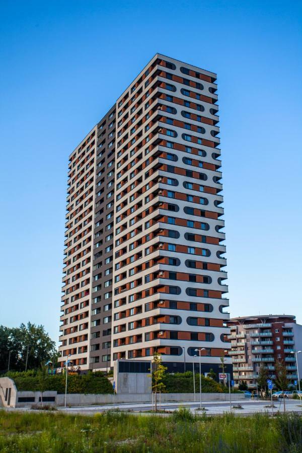 Air-Conditioned City View Apartment 24H Check-In Bratislava Buitenkant foto